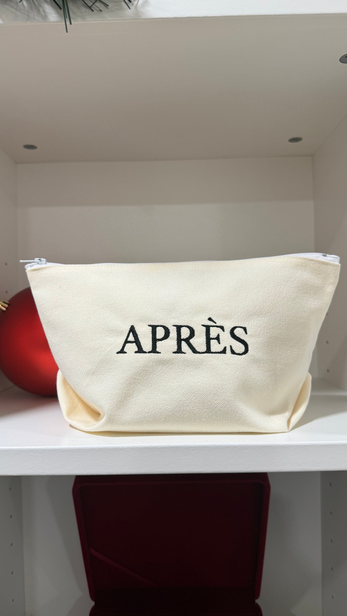 Après Ski Canvas Zippy Pouch