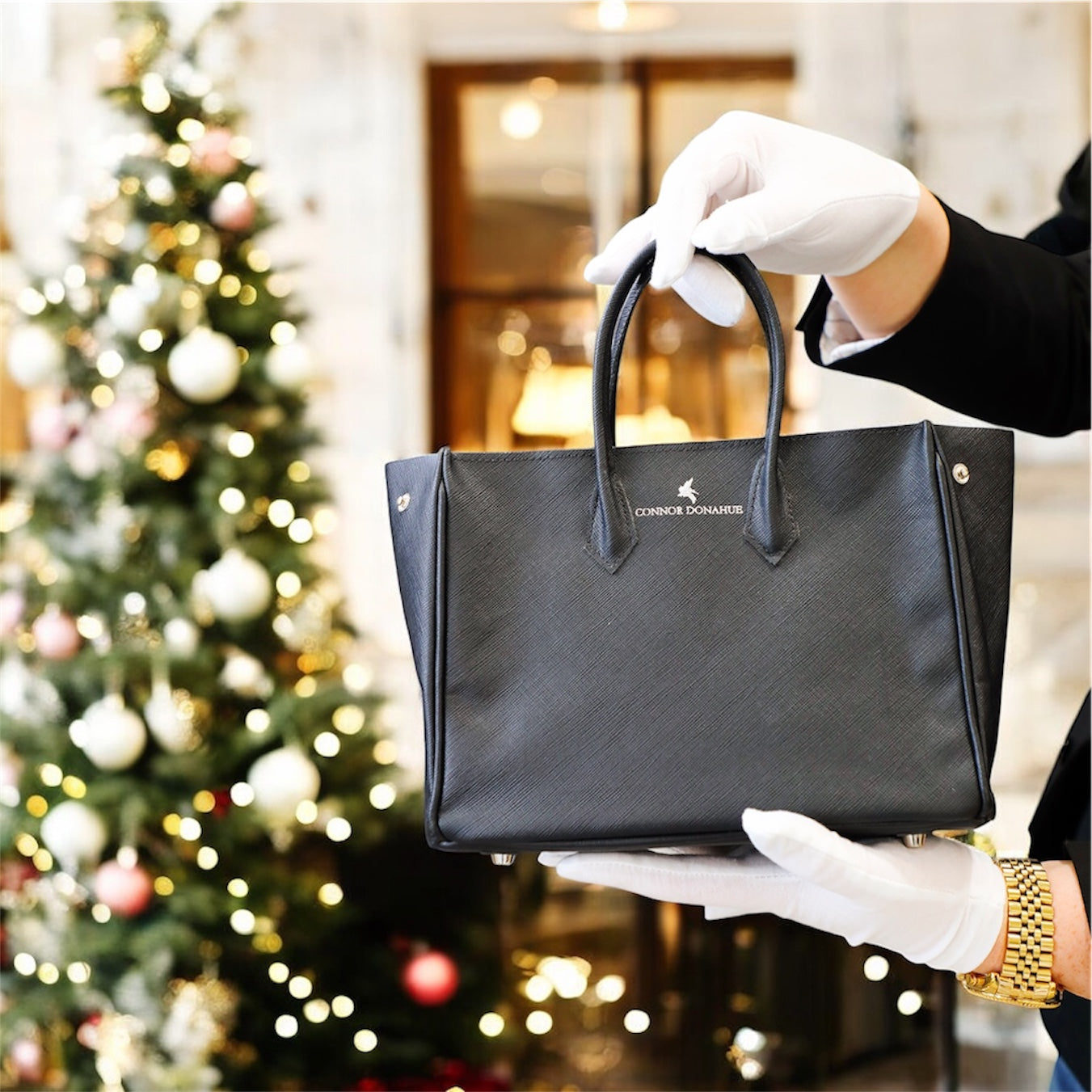 EMPRESS (29) Black Saffiano